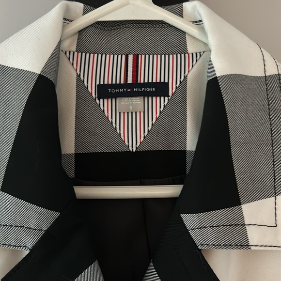 TOMMY HILFIGER double breasted silver buttoned blazer. Fall staple! - Picture 2 of 9